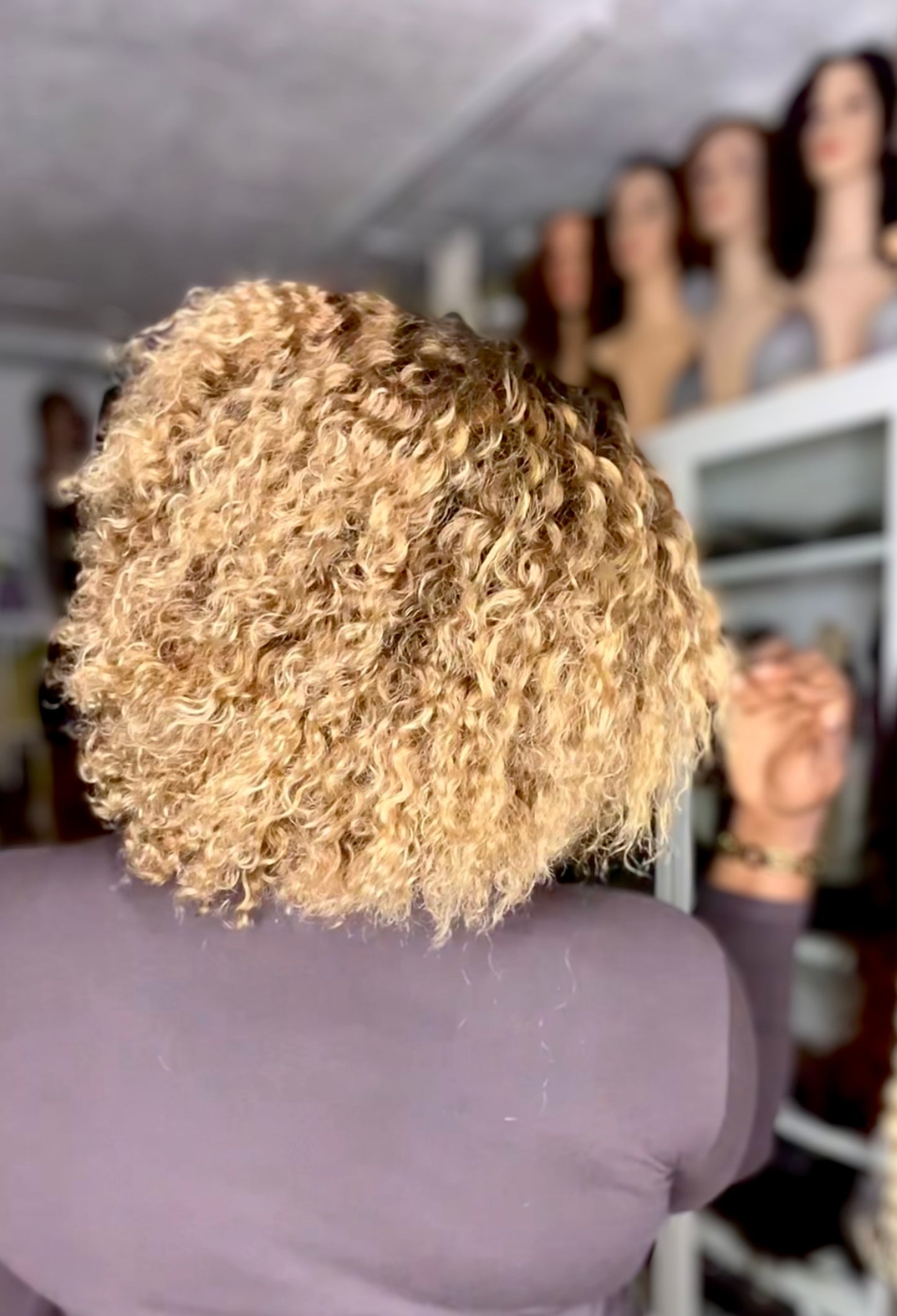 Ombre curly 10”