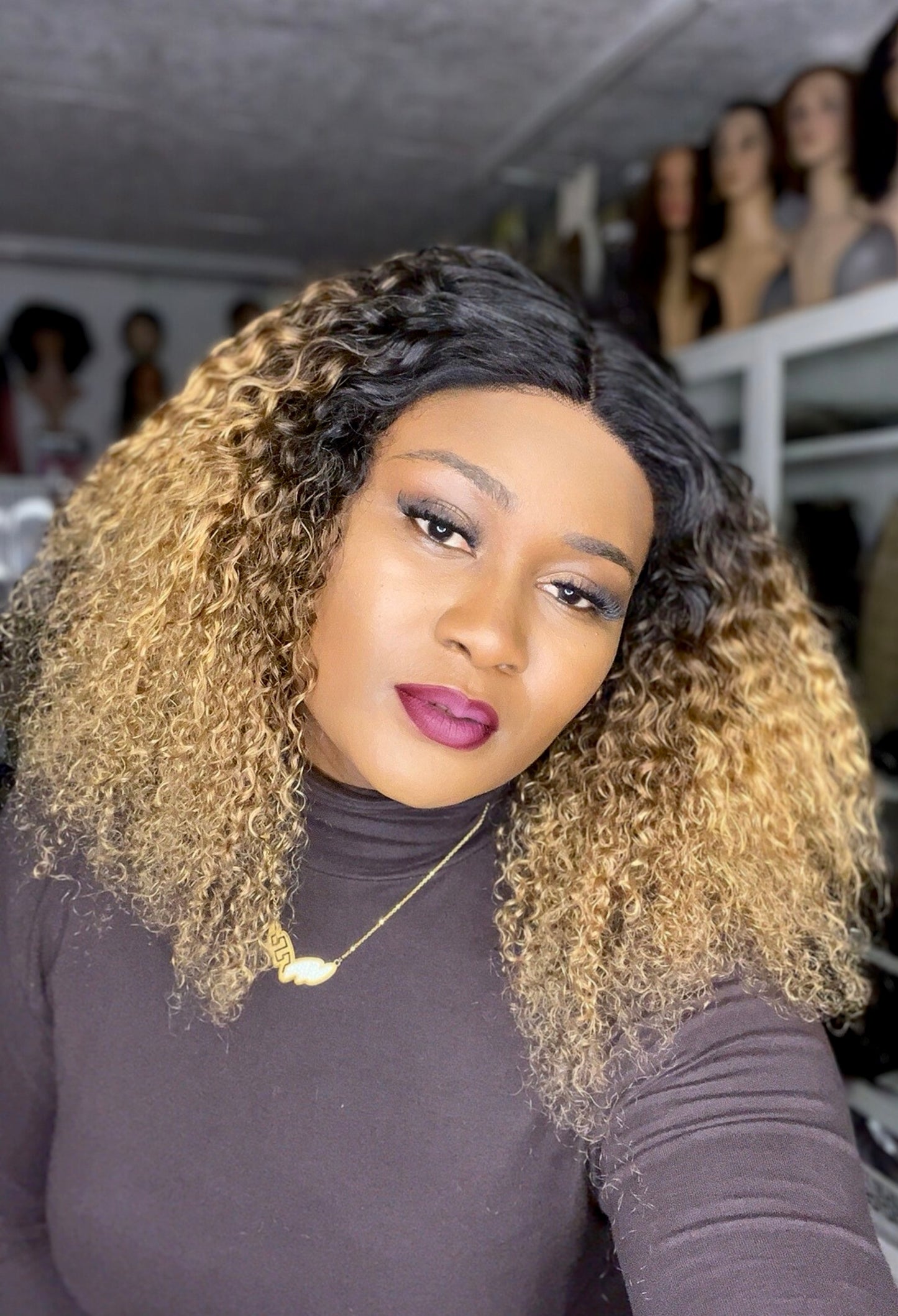 Ombre curly 18”