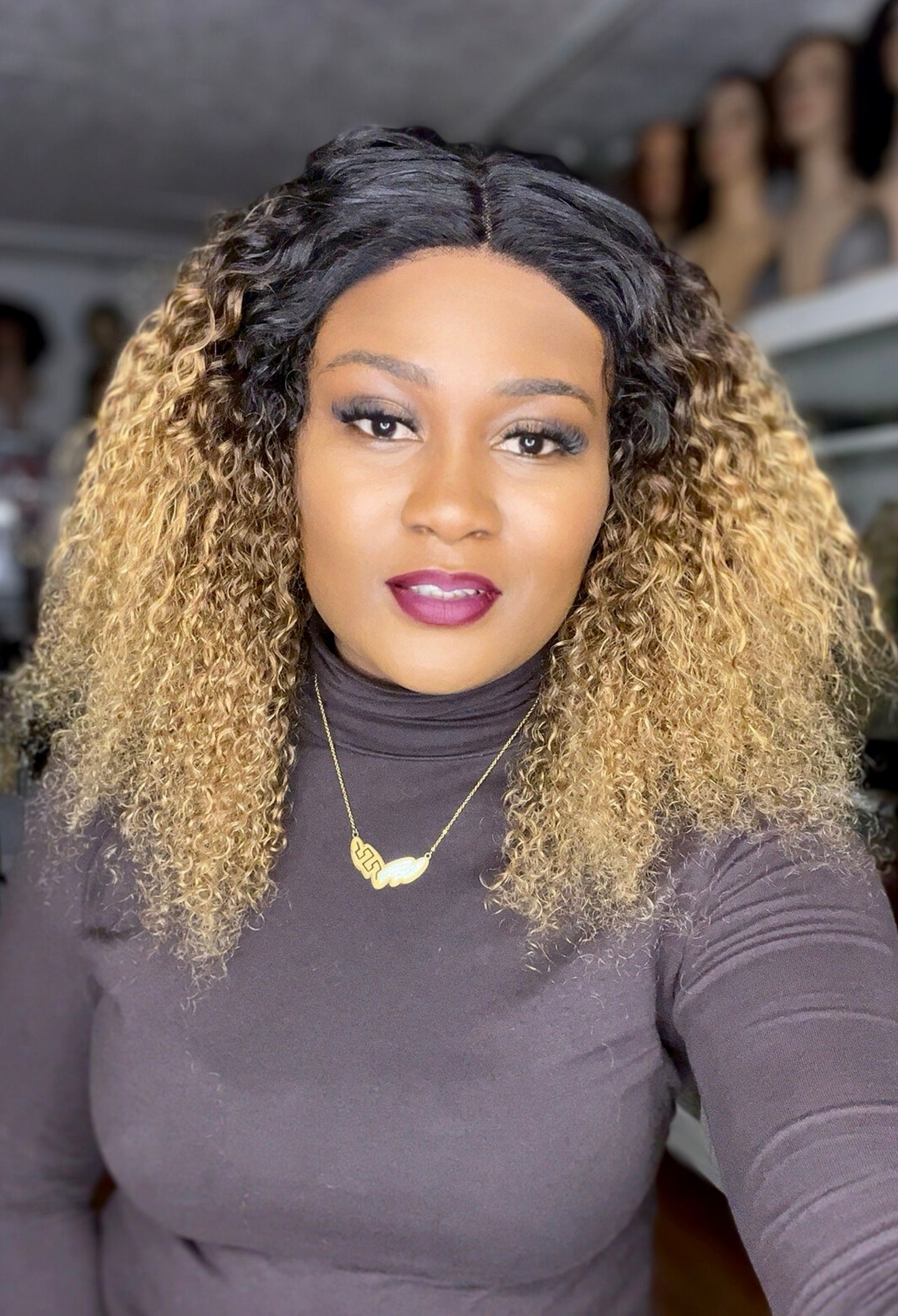 Ombre curly 18”