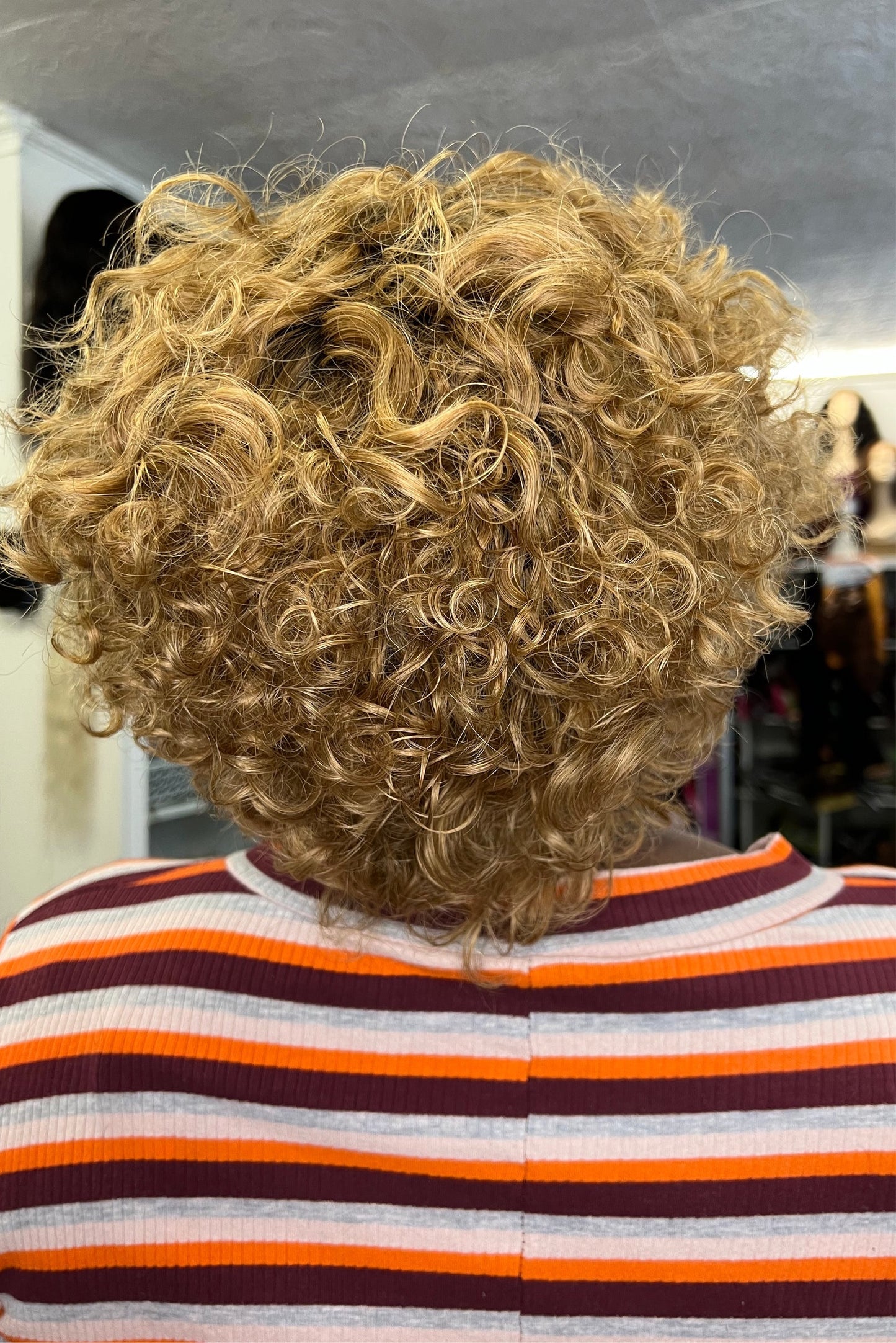 Pixie curl 8"
