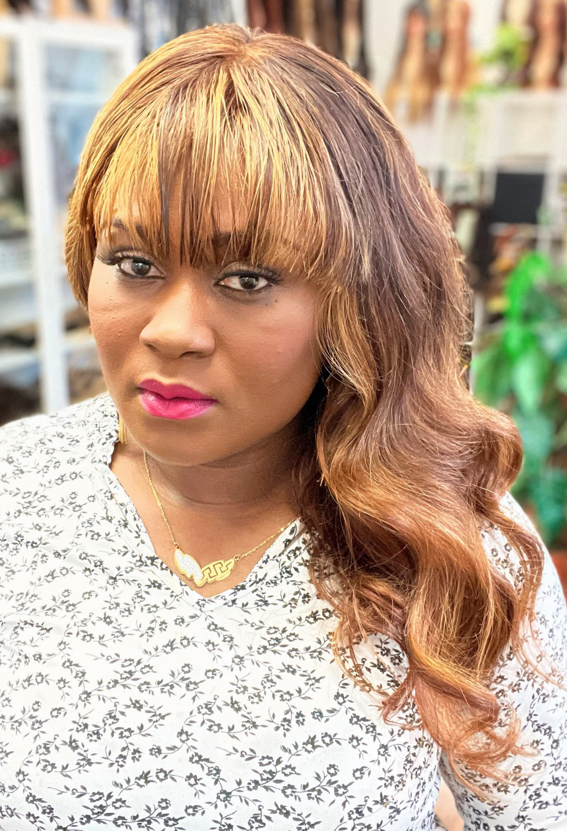 Wavy fringe with highlights