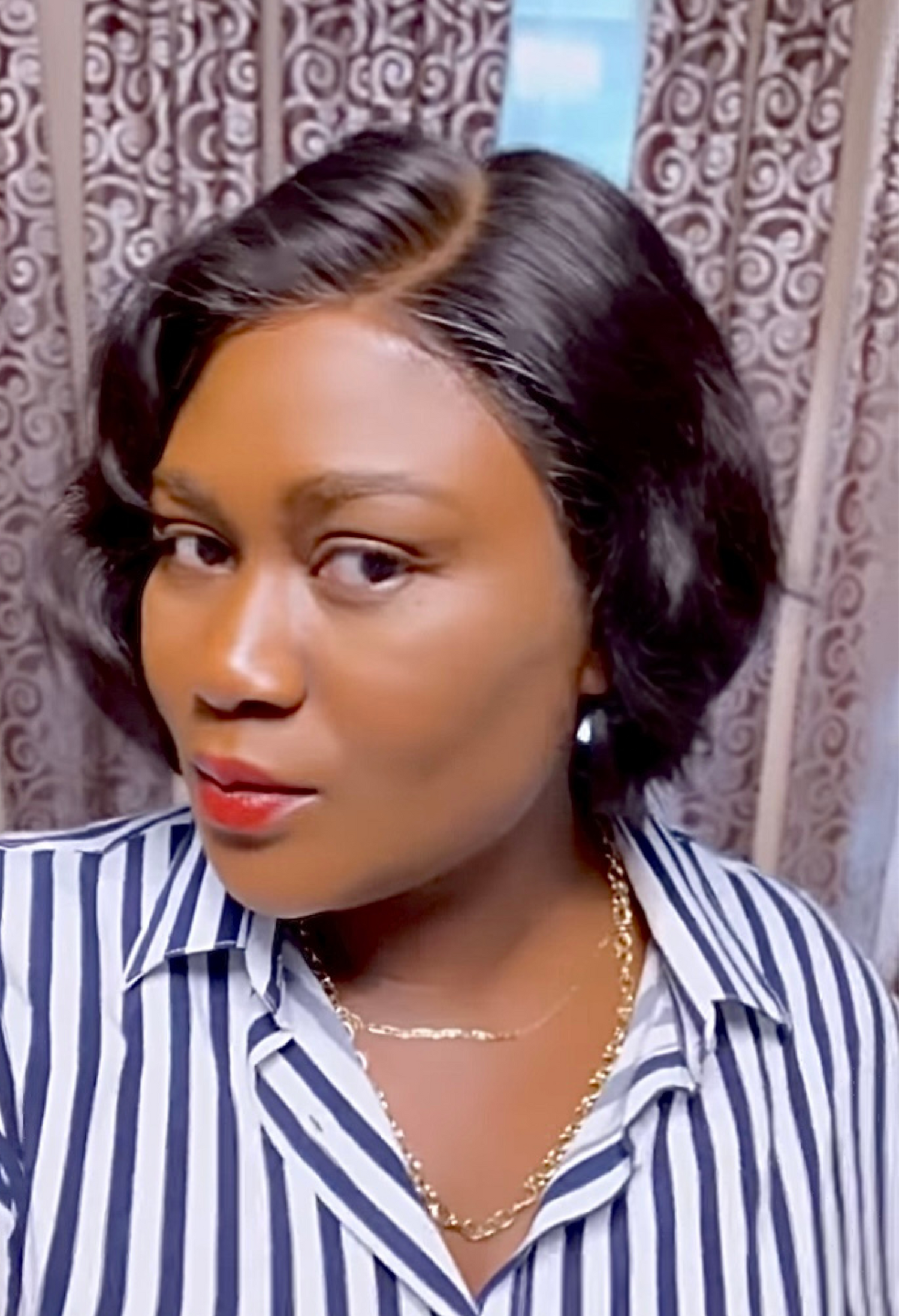 Short wigs/ Bob