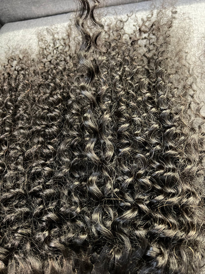 Curly Clip in Extensions