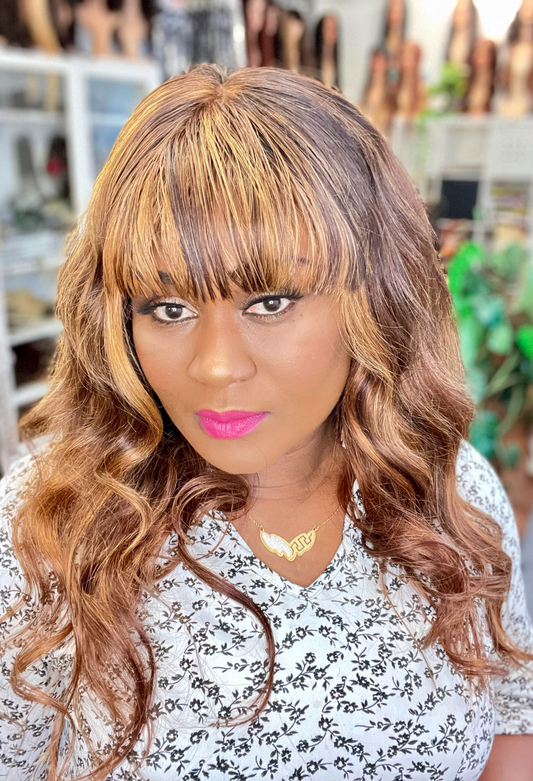Wavy fringe with highlights